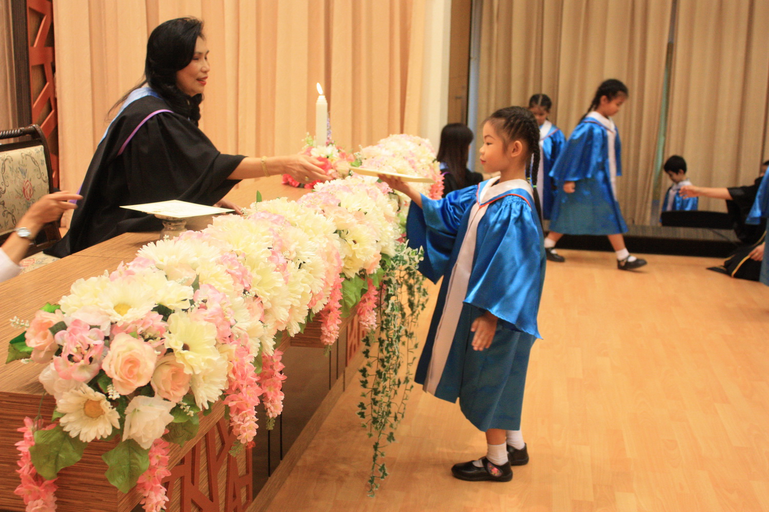 2015-02-28_kindergarten3_Graduation_018